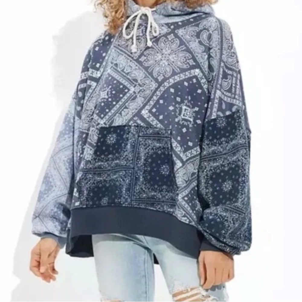 American Eagle Blue Patchwork Bandana Oversized H… - image 1